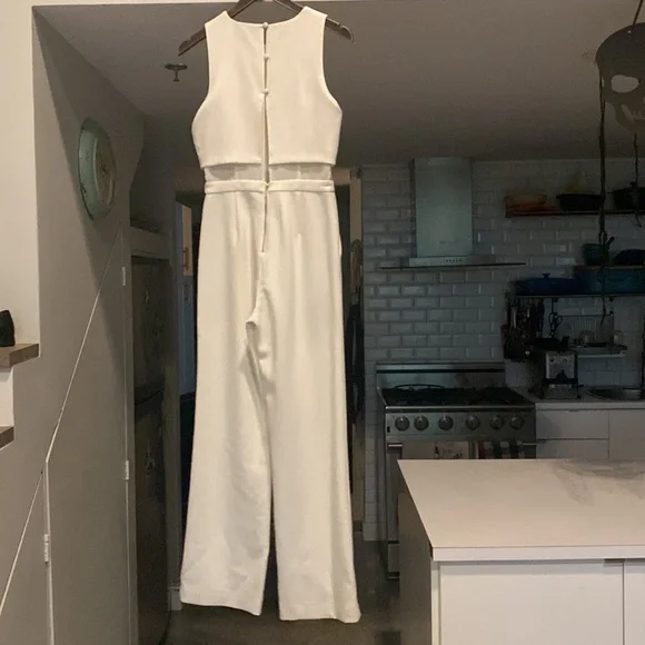Gorgeous Ivory ***Marciano*** Formal Jump Suit Size 2 As Good As New!!! - Picture 7 of 12